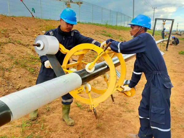 Pipe Wrapping (3 LPE)